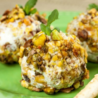 Goat cheese croquette with pistachios